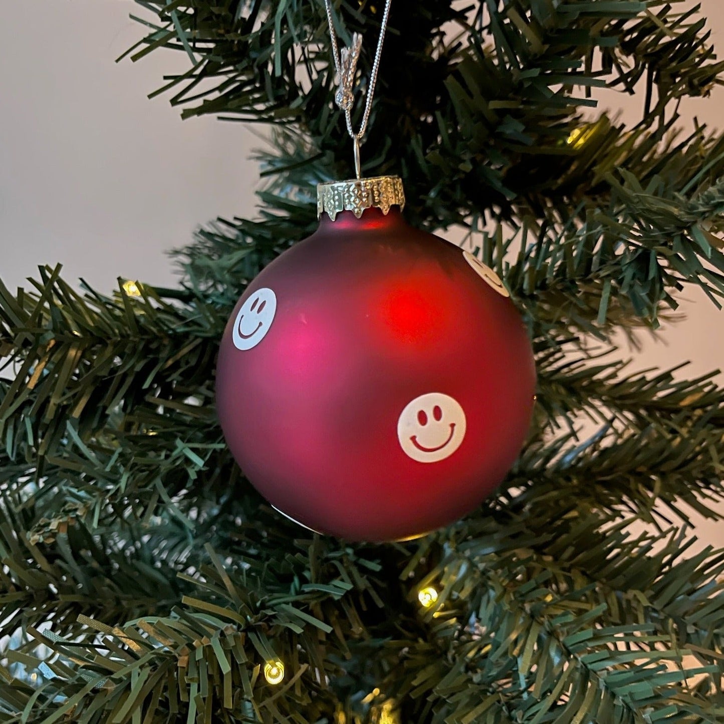 The Limited Red Christmas Smiles - Hi Smiley