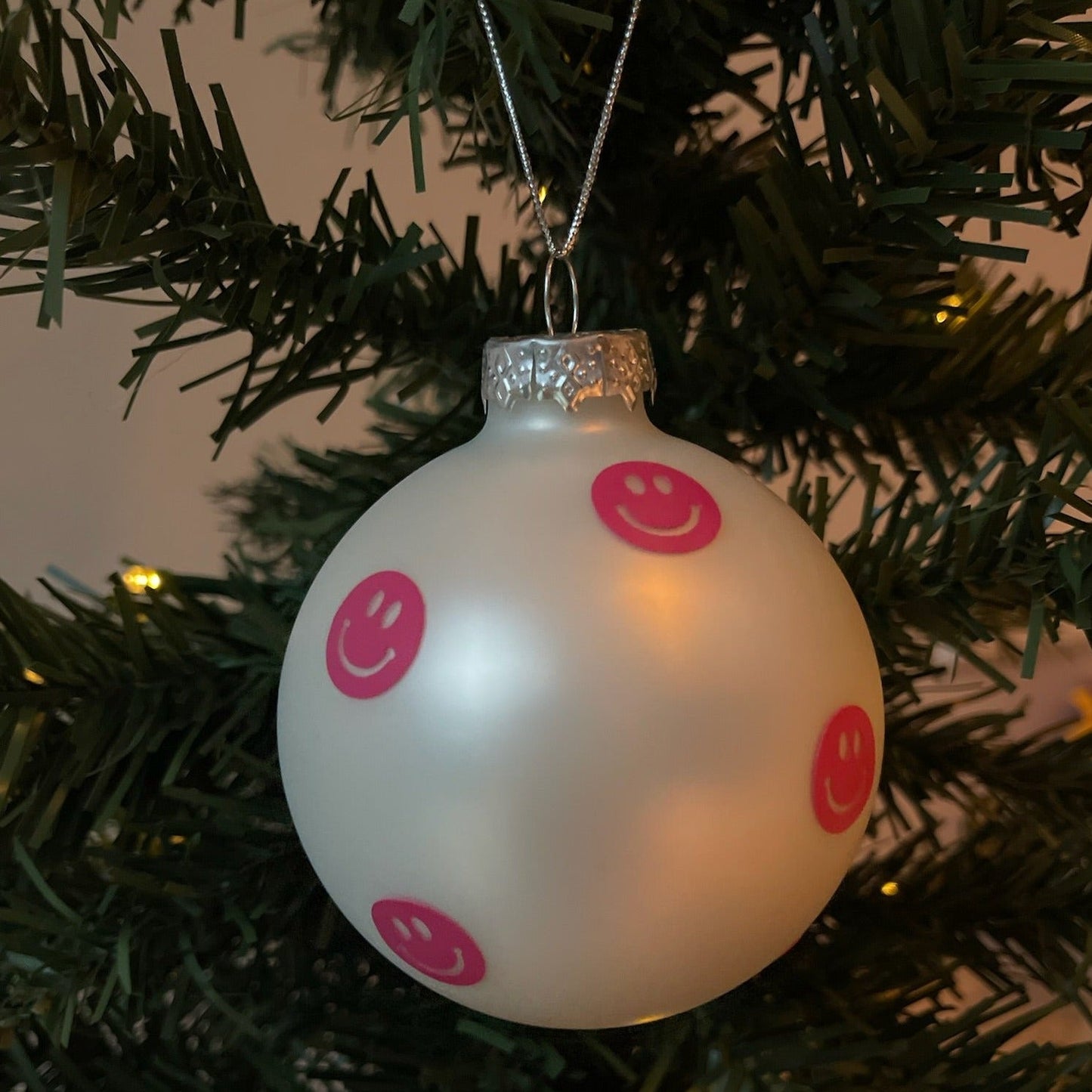 The Pink Christmas Smiles - Hi Smiley
