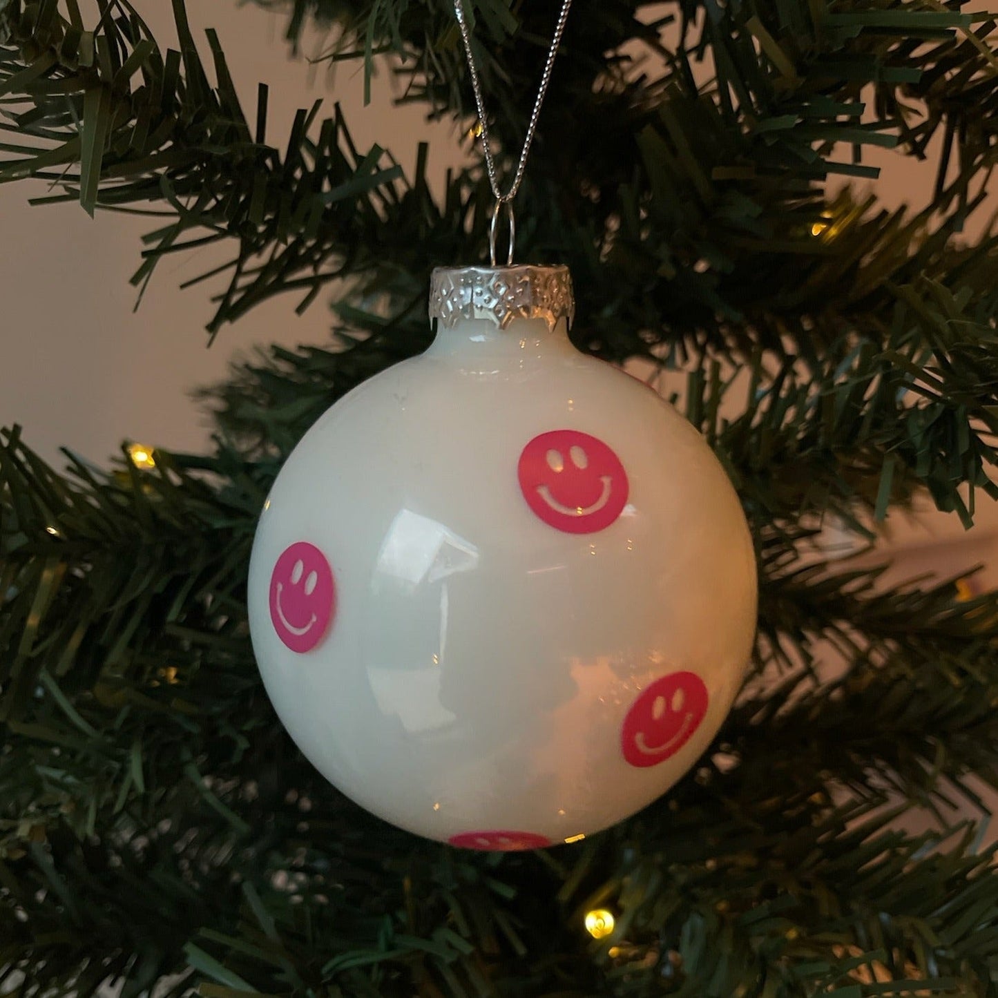 The Pink Christmas Smiles - Hi Smiley