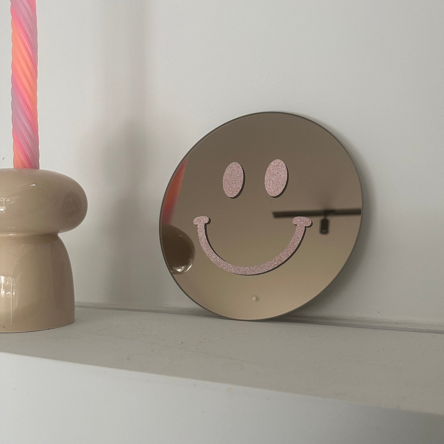 The Small Glitter Pink Smile - Hi Smiley