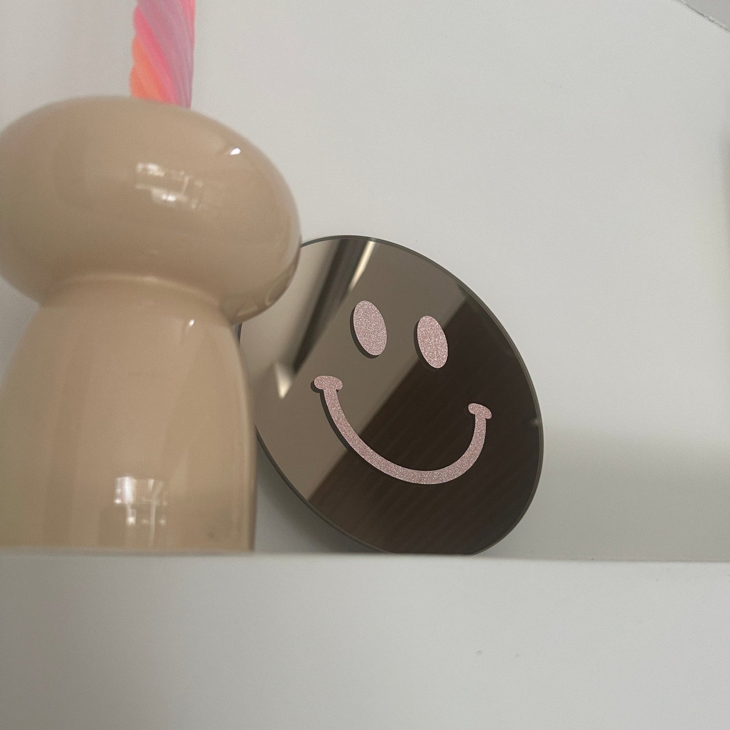 The Small Glitter Pink Smile - Hi Smiley