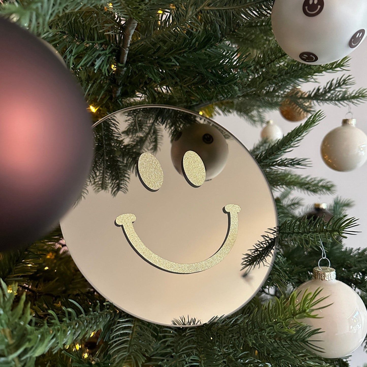 The Small Golden Smile - Hi Smiley