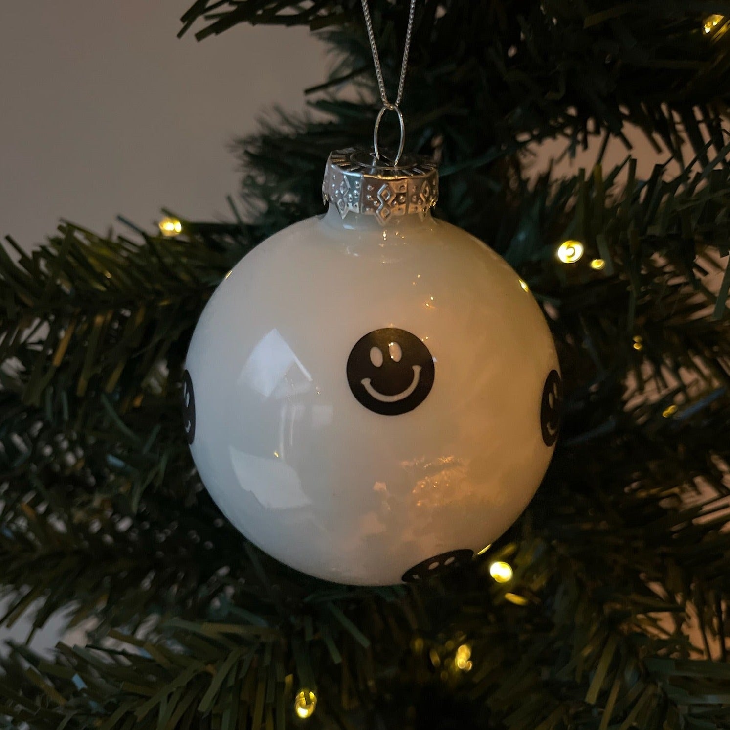 The Black Christmas Smiles - Hi Smiley