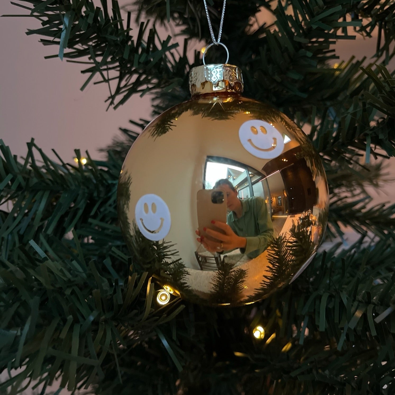 The Limited Golden Christmas Smiles - Hi Smiley