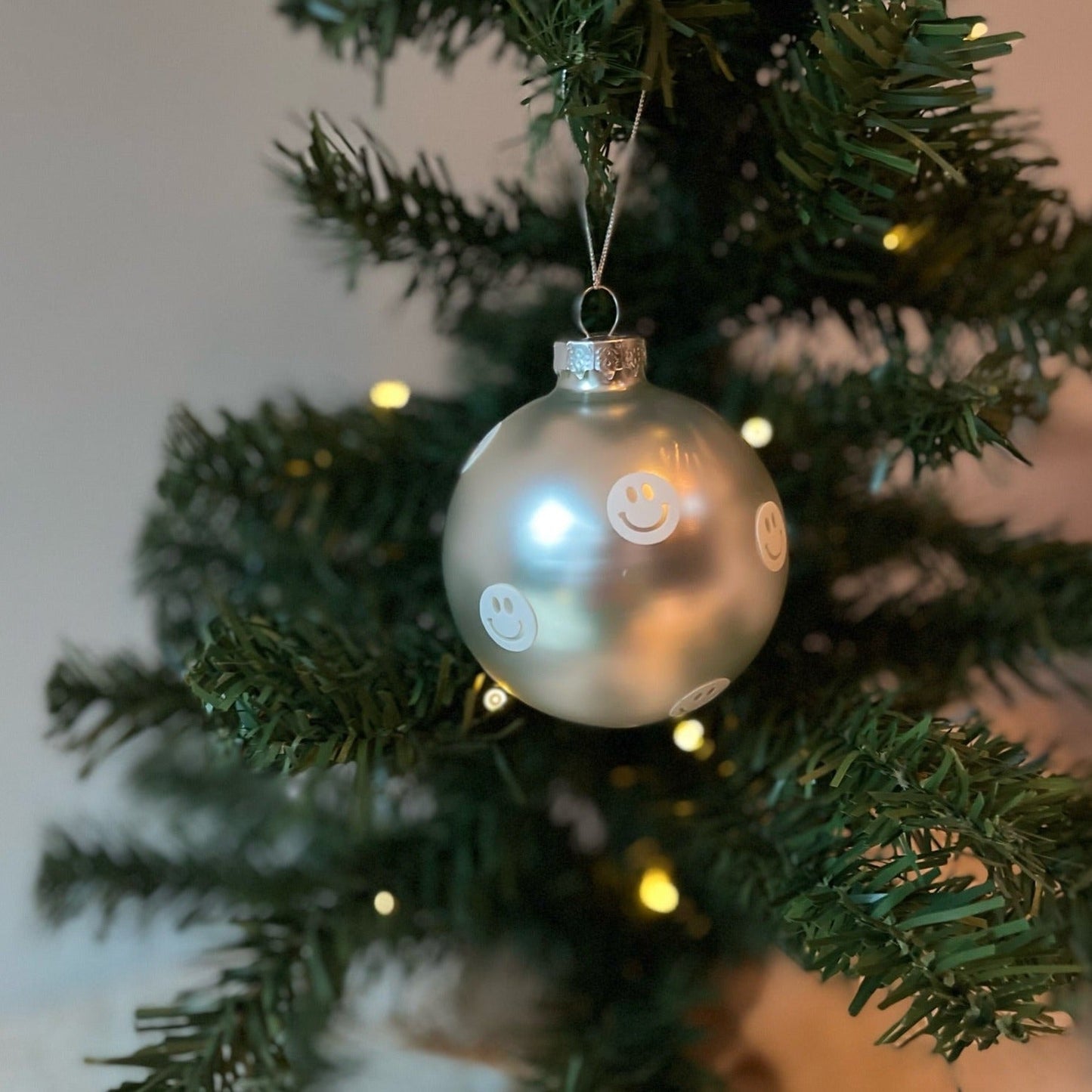 The Limited Silver Christmas Smiles - Hi Smiley