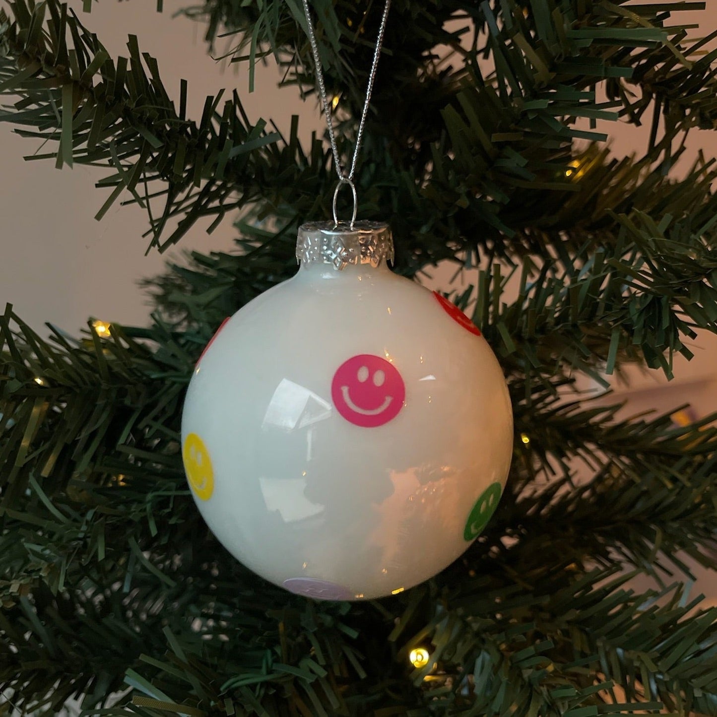 The Multicolor Christmas Smiles - Hi Smiley