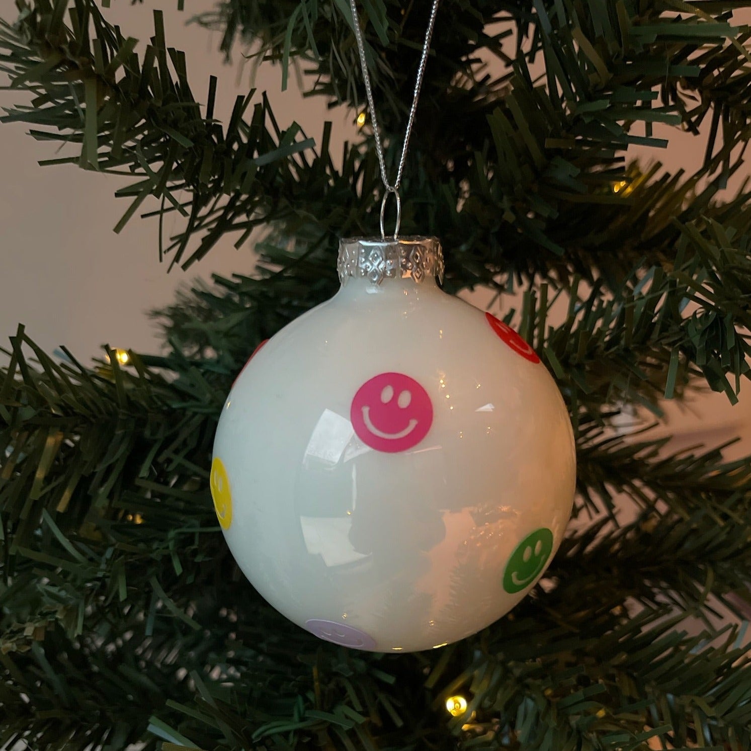 The Multicolor Christmas Smiles - Hi Smiley