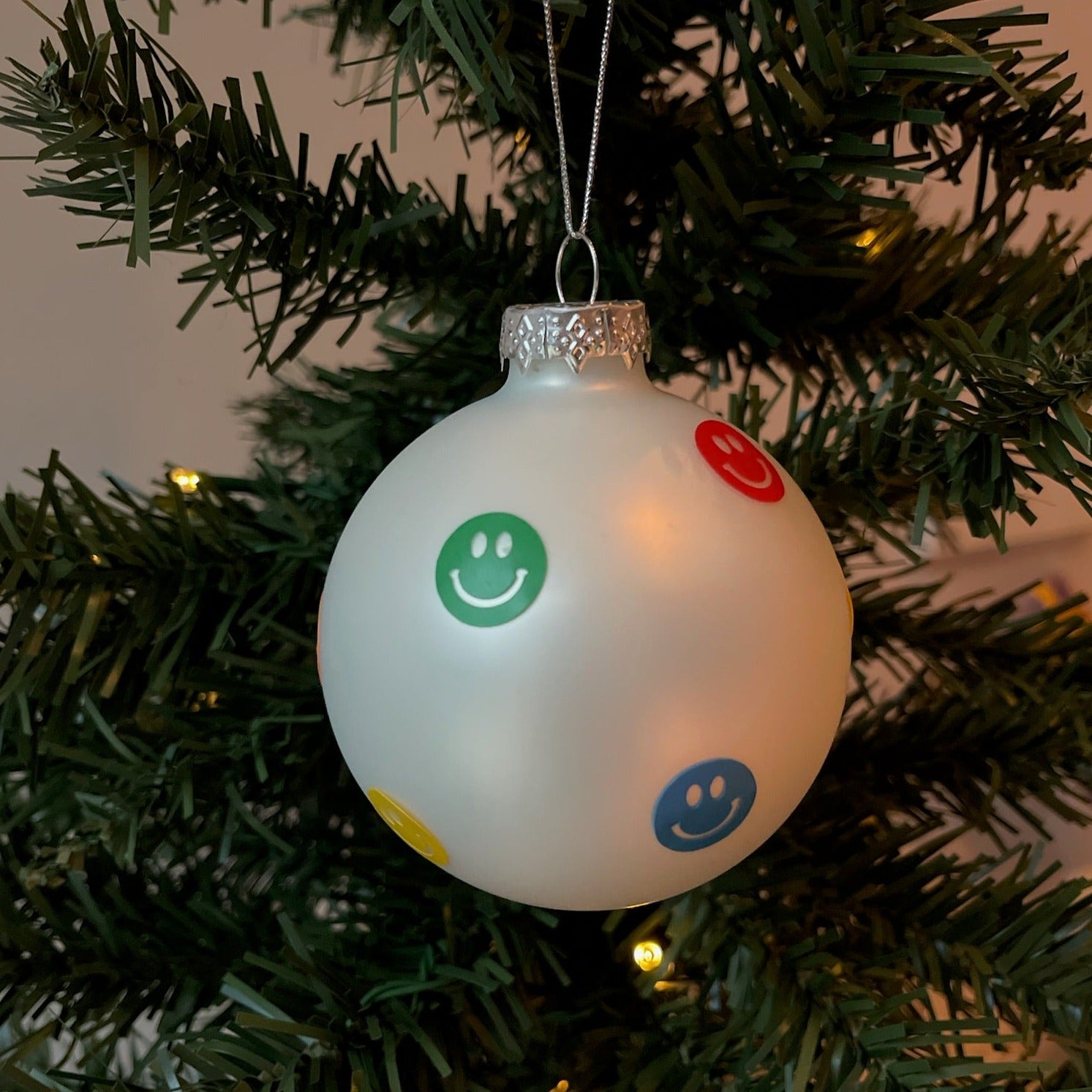 The Multicolor Christmas Smiles - Hi Smiley