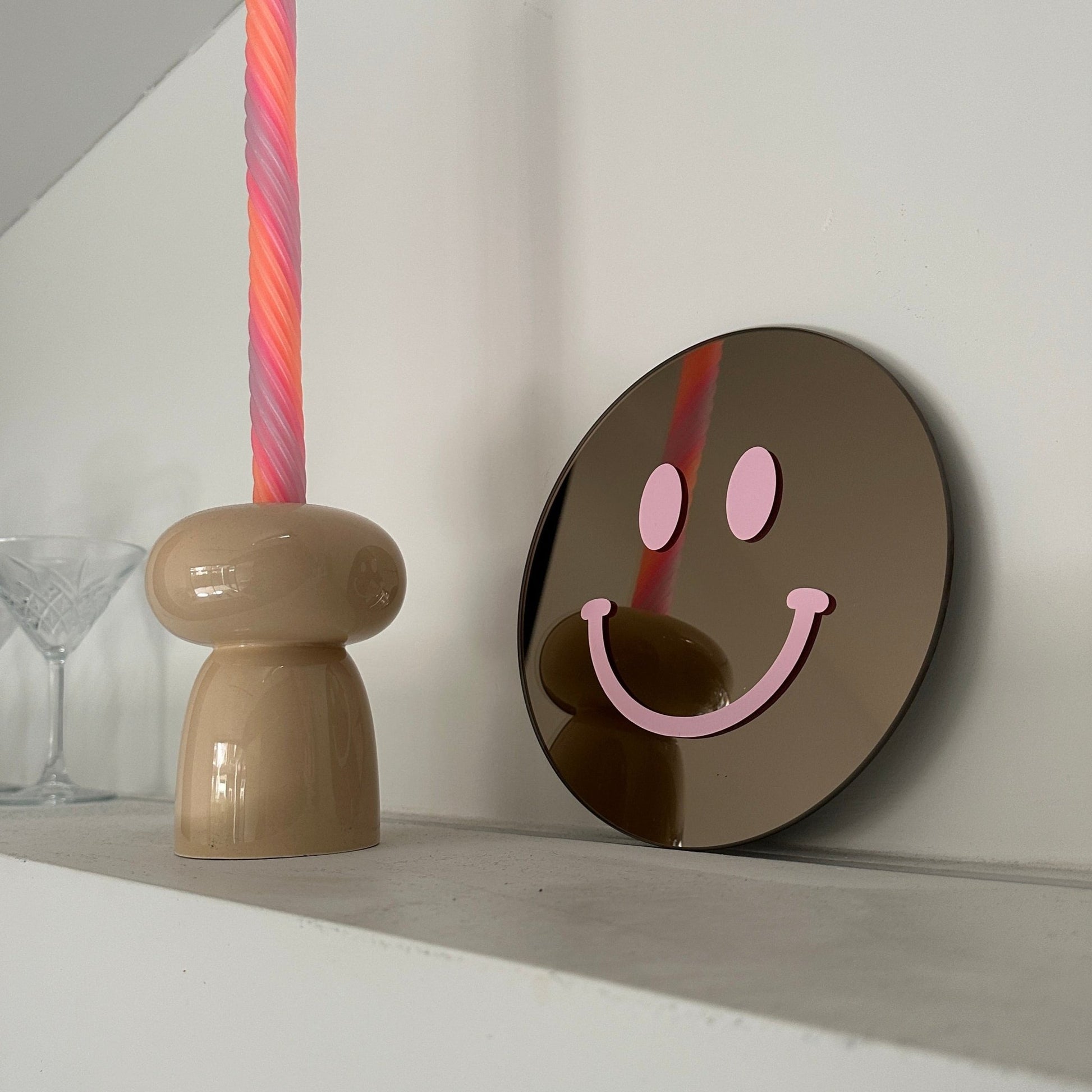 The Small Soft Pink Smile - Hi Smiley